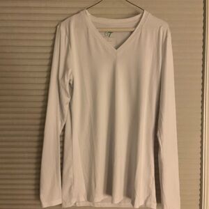 Classic White V-Neck Long Sleeve Top